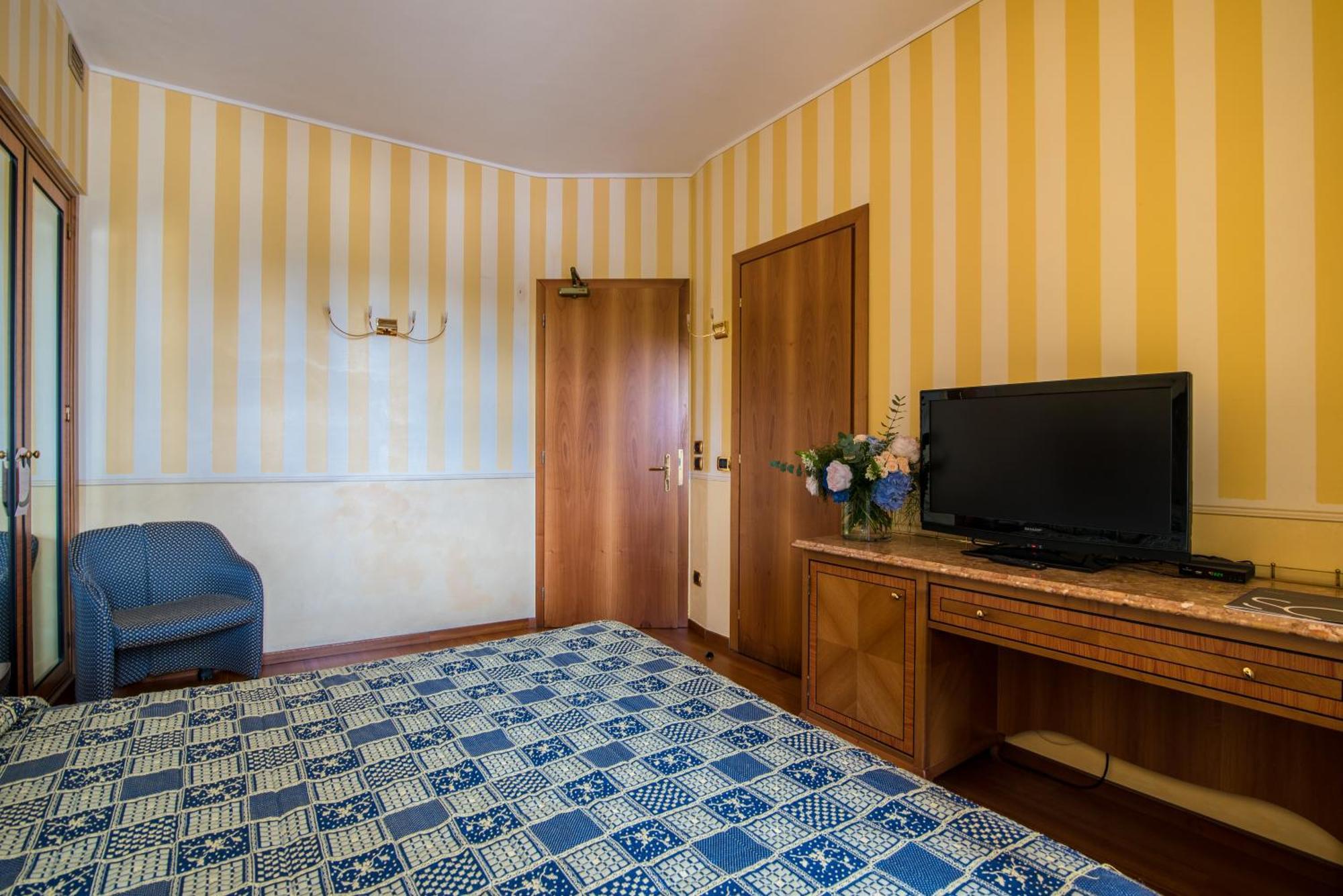 Hotel Porta Del Sole Soiano Del Lago Extérieur photo