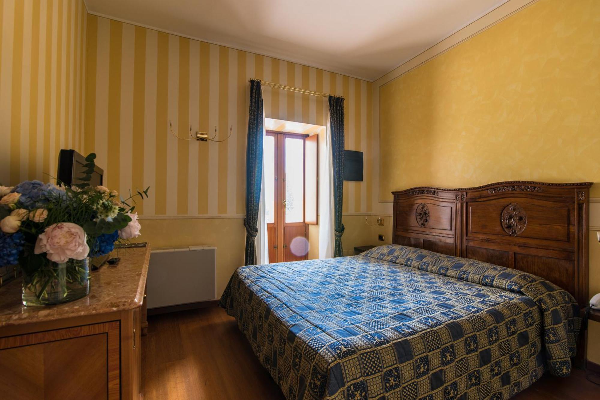 Hotel Porta Del Sole Soiano Del Lago Extérieur photo