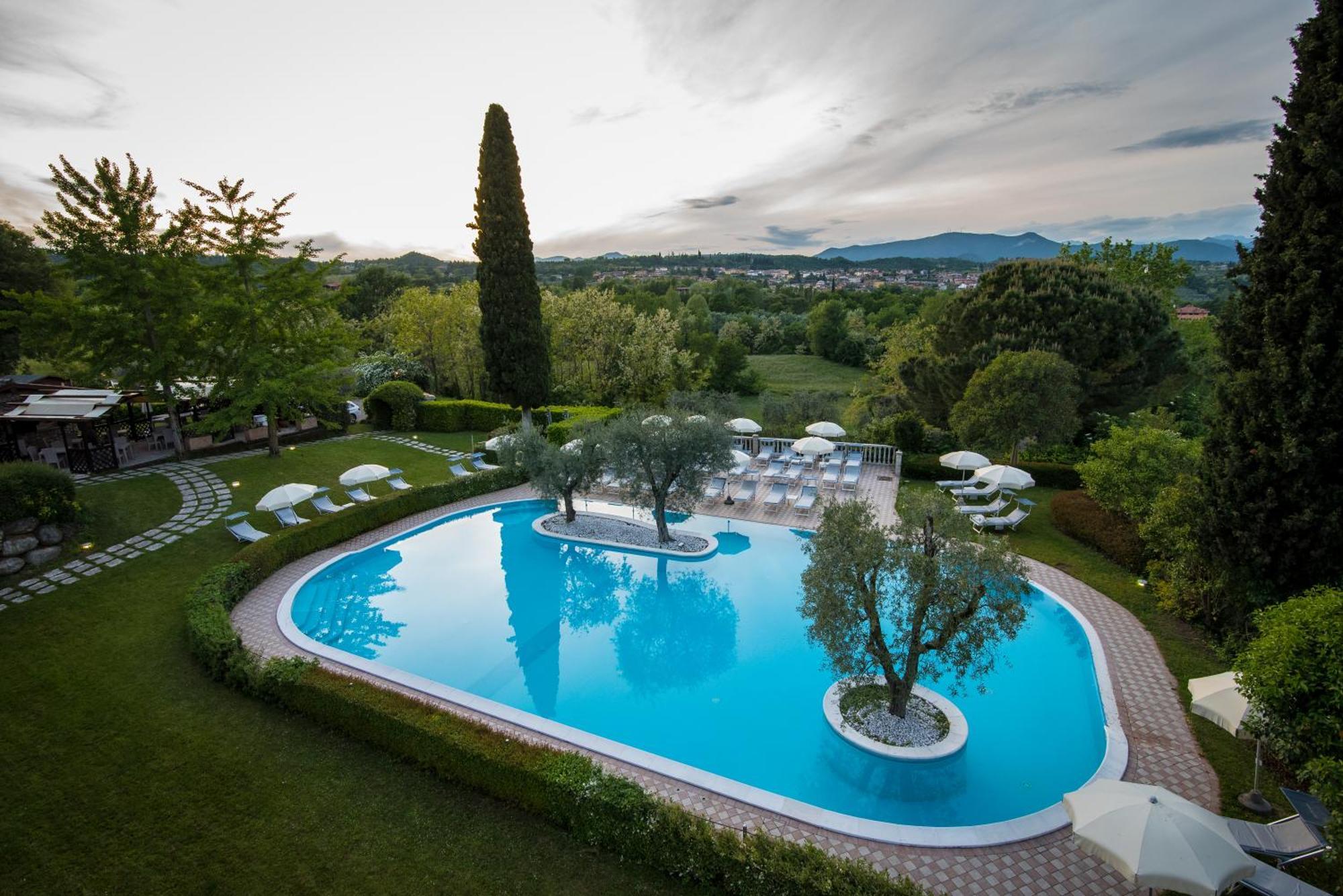 Hotel Porta Del Sole Soiano Del Lago Extérieur photo